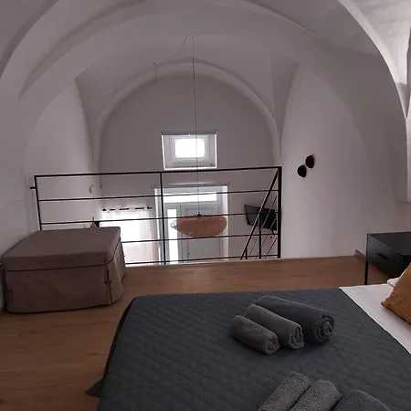 Dimora Apulia 5 *